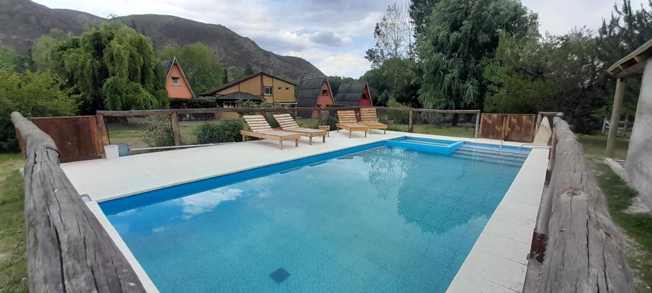 Complejo De Cabanas Tierra De Luna Potrerillos Eksteriør billede