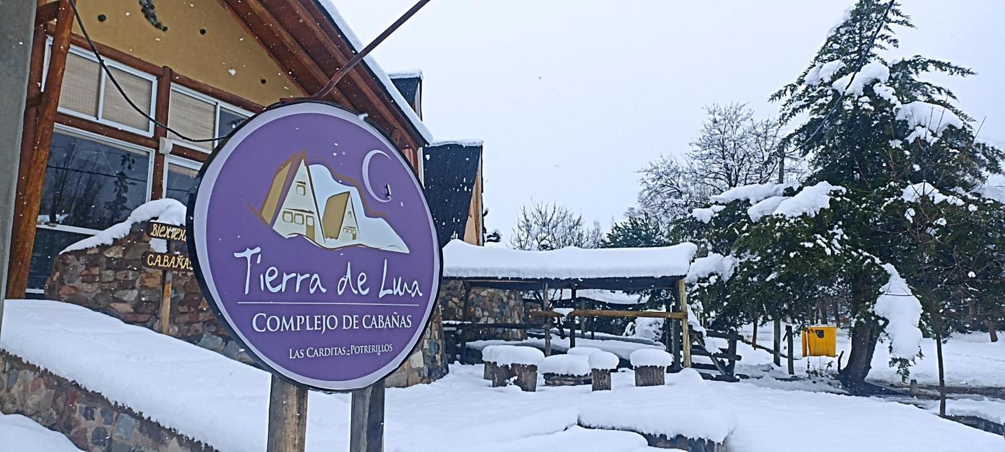 Complejo De Cabanas Tierra De Luna Potrerillos Eksteriør billede